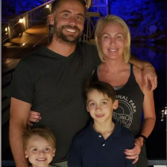 LET'S GOOOOOOO! I'M LIVE!!!! - Picture 4 of 6